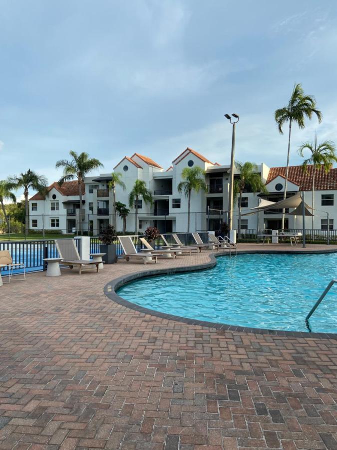 Dharma Home Suites Dania Beach At Sheridan Ocean Club المظهر الخارجي الصورة