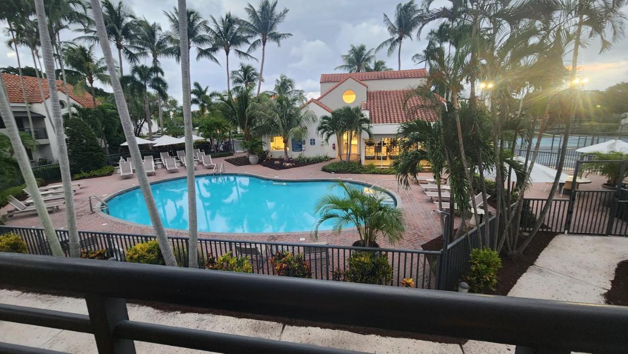 Dharma Home Suites Dania Beach At Sheridan Ocean Club المظهر الخارجي الصورة