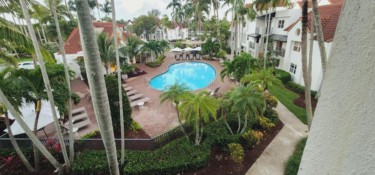 Dharma Home Suites Dania Beach At Sheridan Ocean Club المظهر الخارجي الصورة